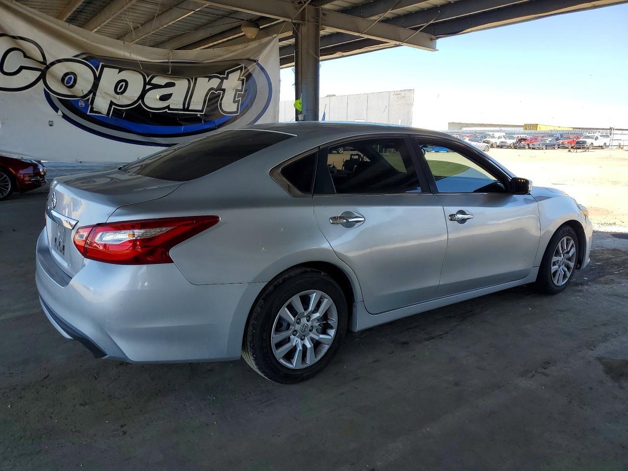 2016 NISSAN ALTIMA