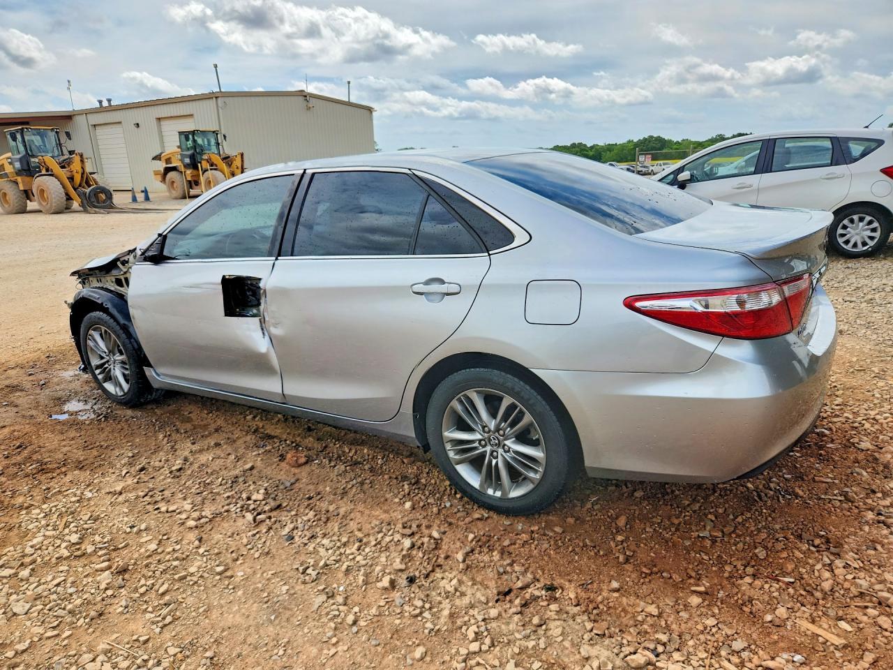 2017 TOYOTA CAMRY