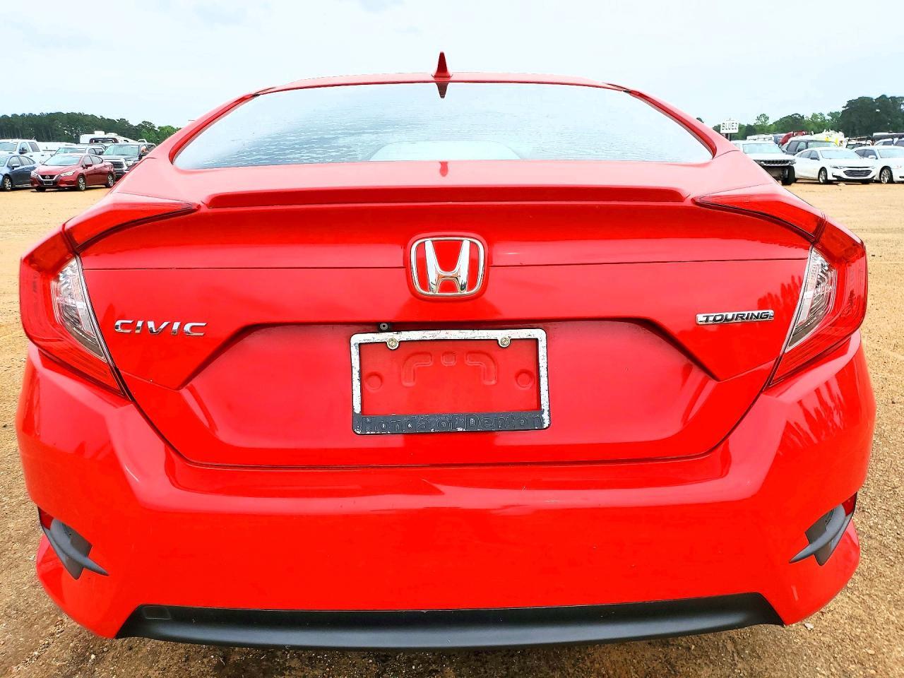 2018 HONDA CIVIC
