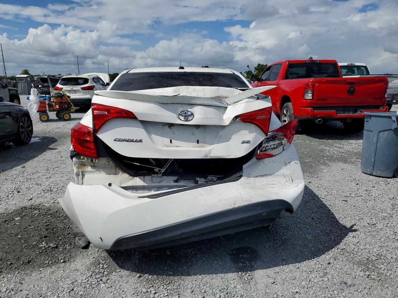 2019 TOYOTA COROLLA