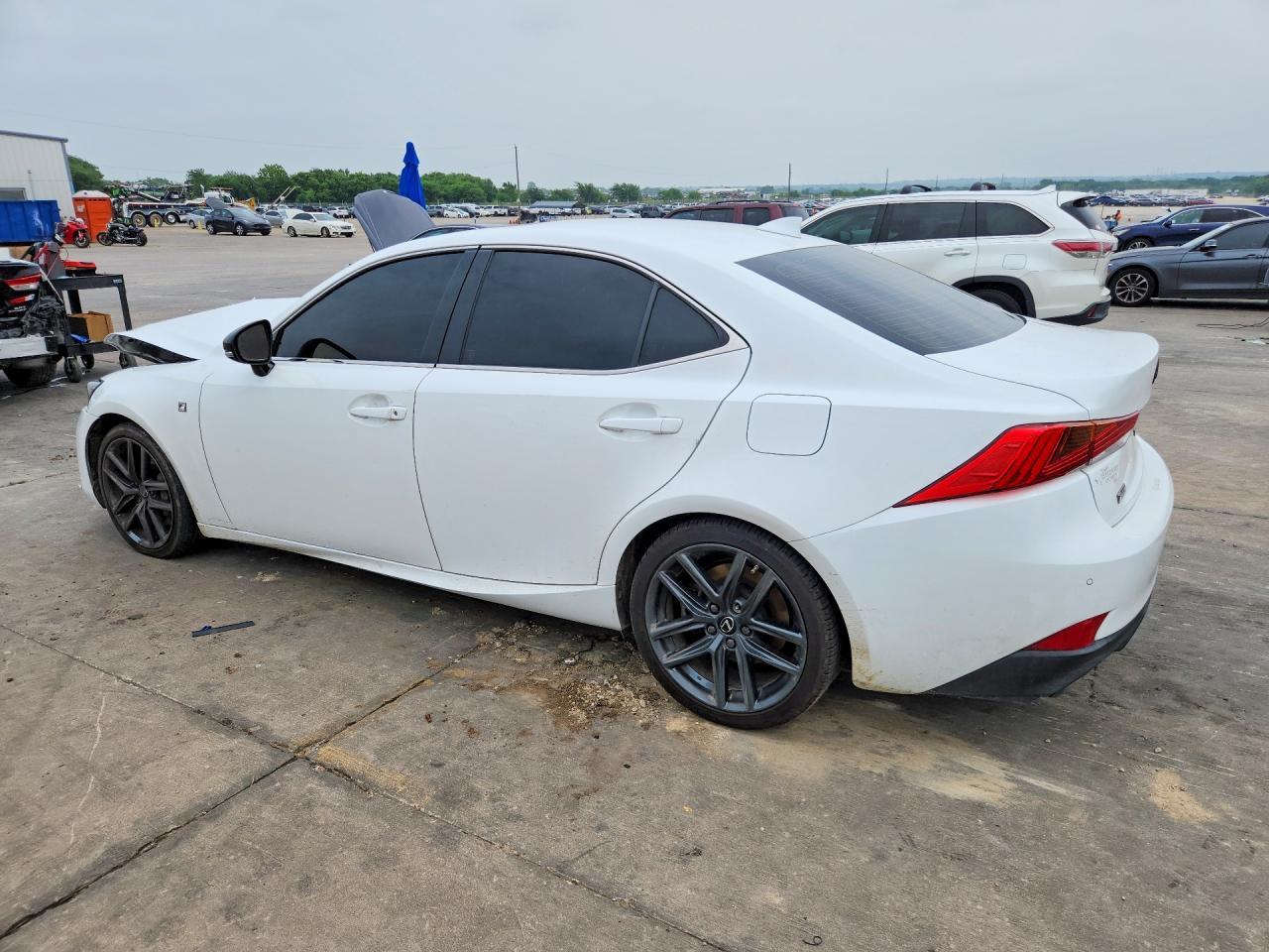 2019 LEXUS IS 300