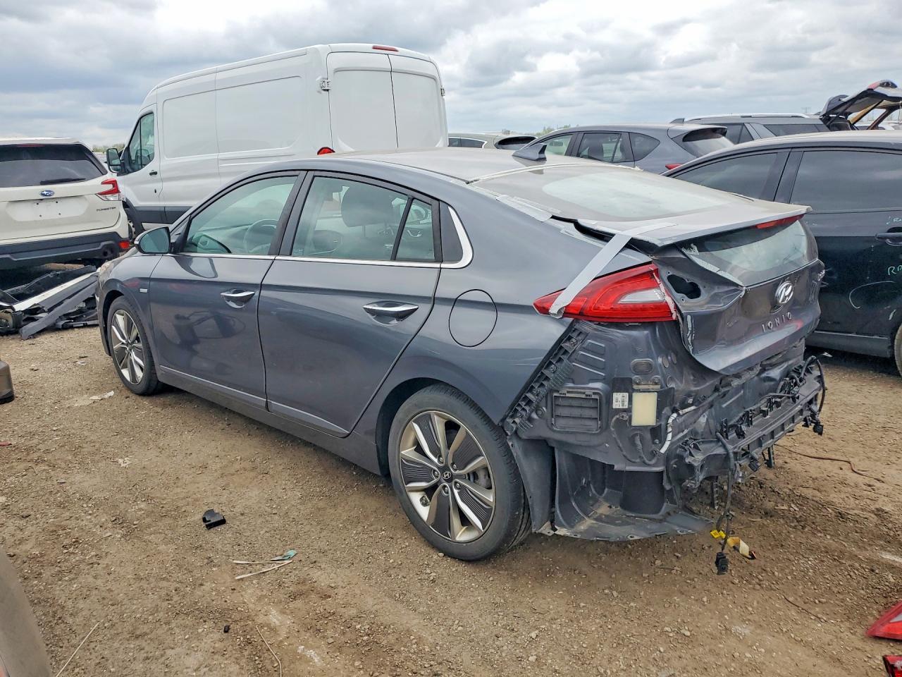 2017 HYUNDAI Ioniq