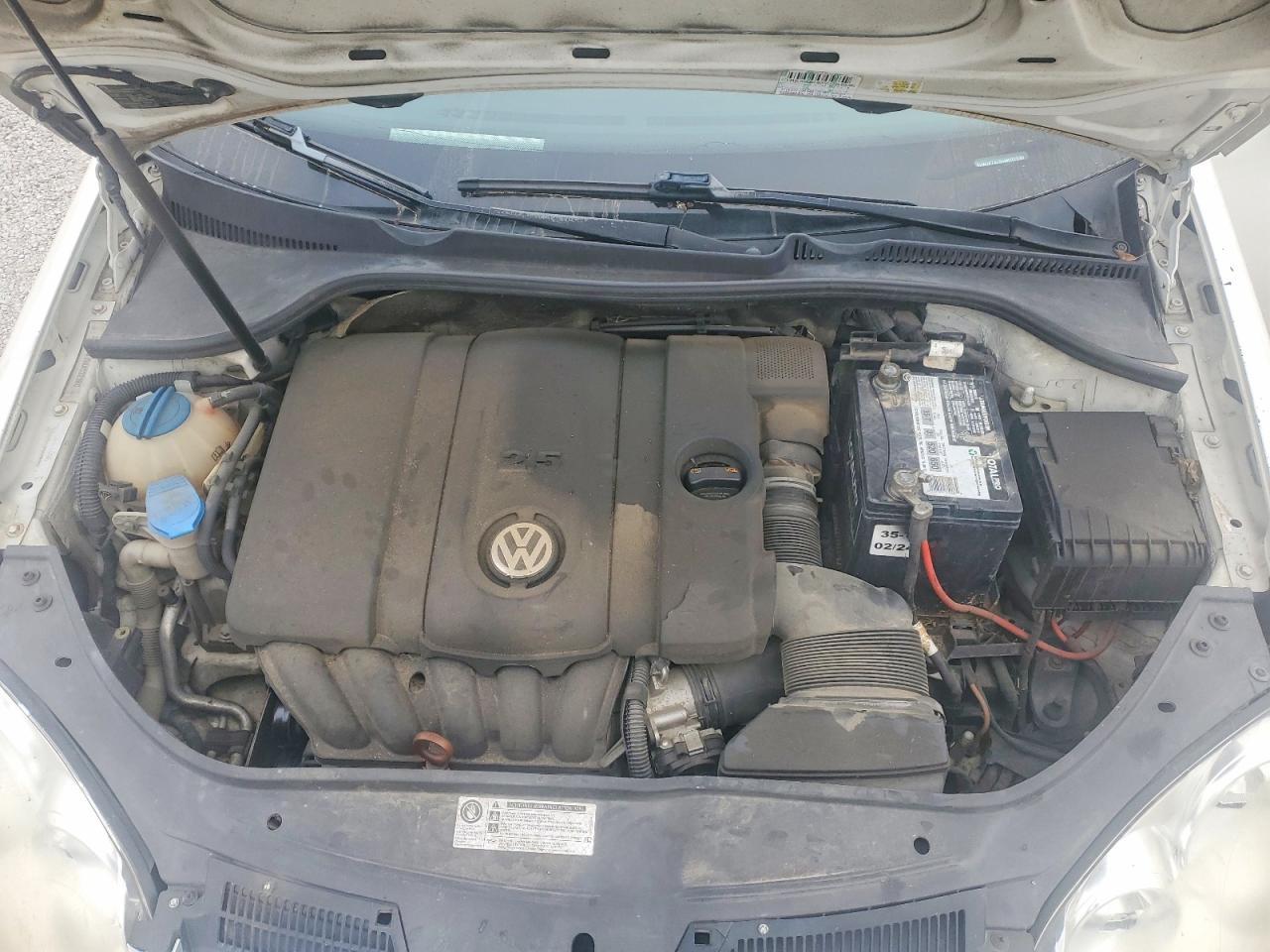 2010 VOLKSWAGEN JETTA