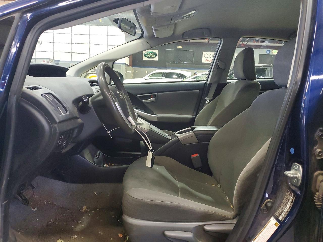 2015 TOYOTA PRIUS
