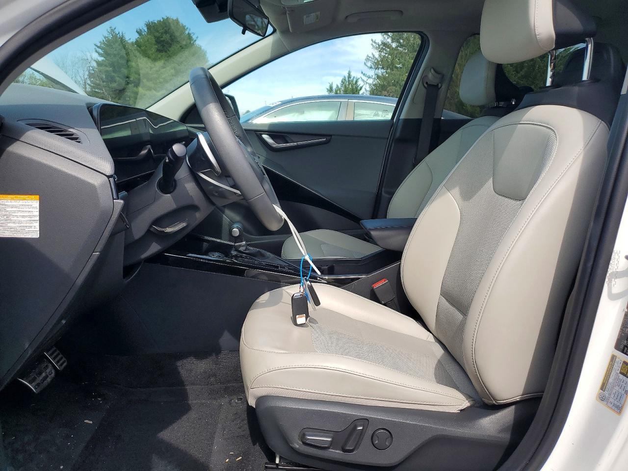 2023 KIA Niro