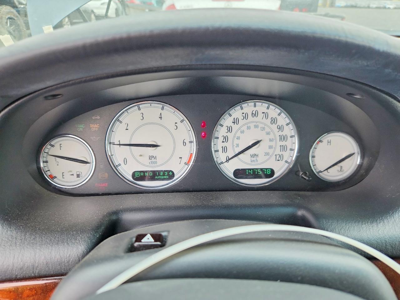 2001 CHRYSLER 300m