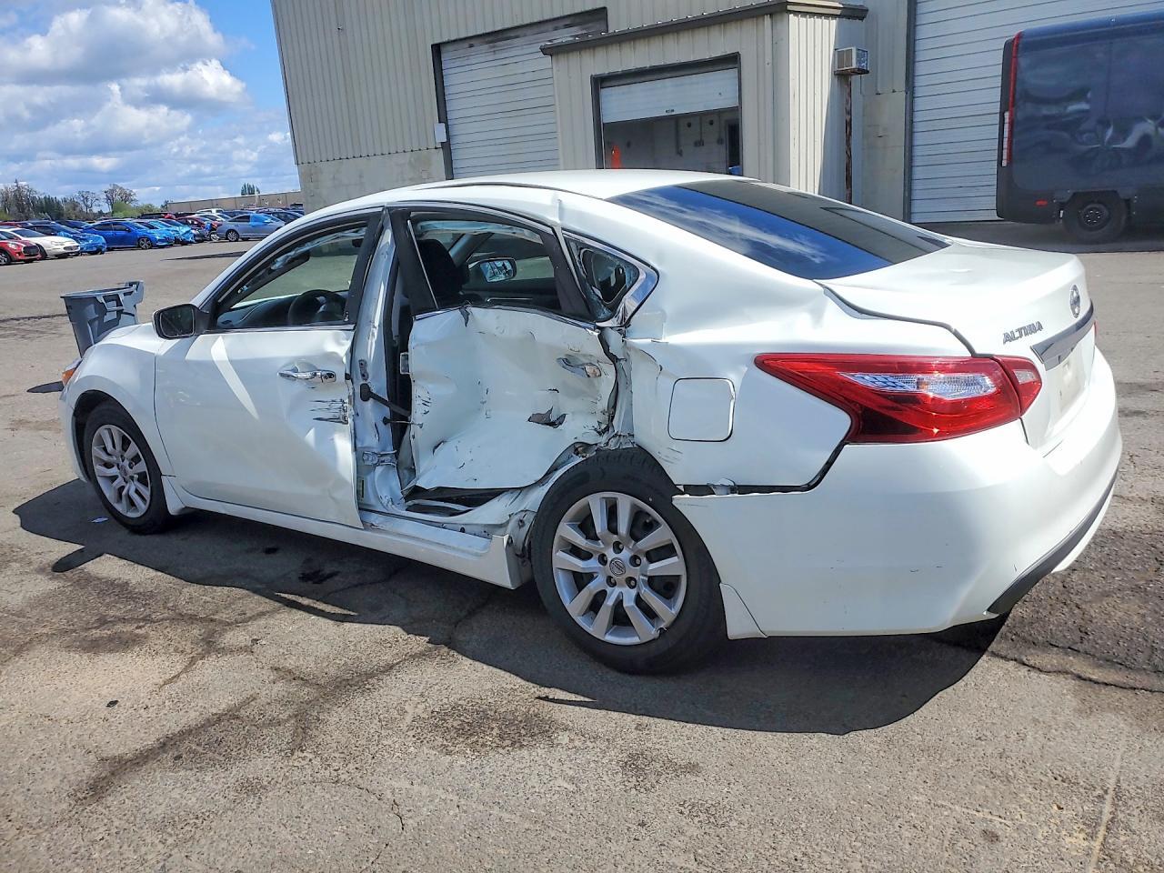 2017 NISSAN ALTIMA