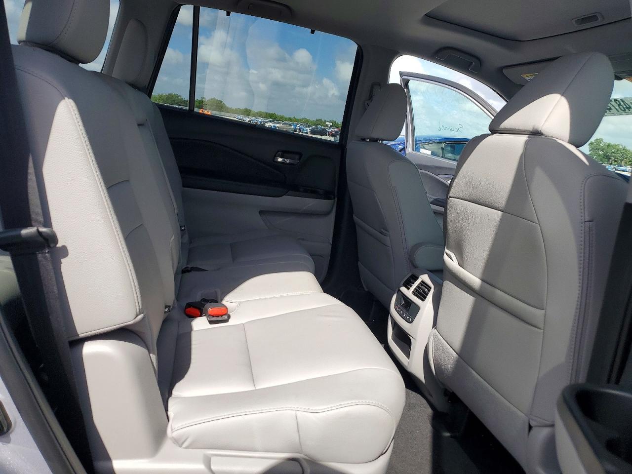 2022 HONDA PILOT