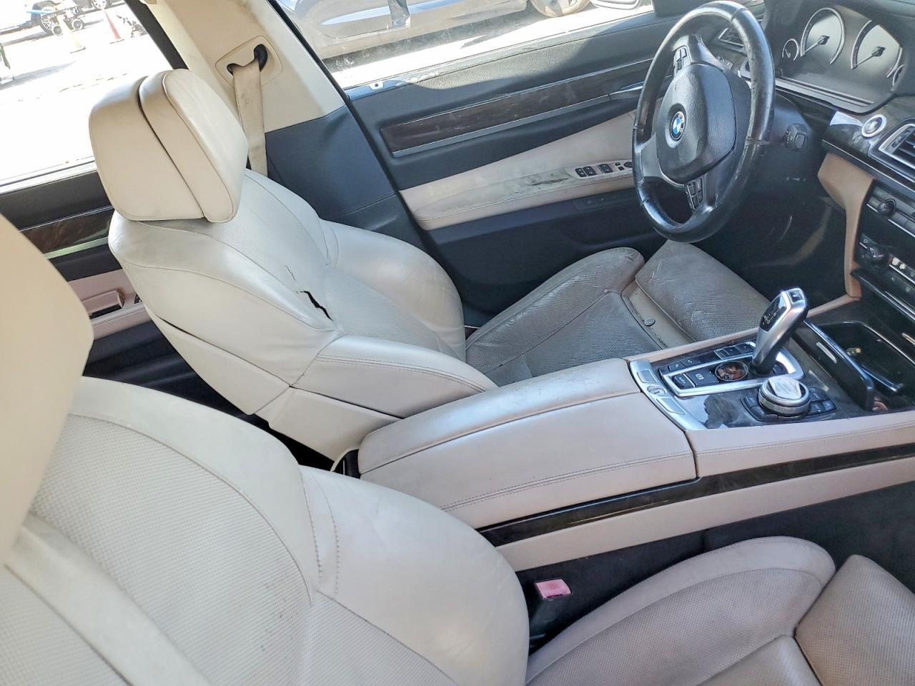 2012 BMW 7 series