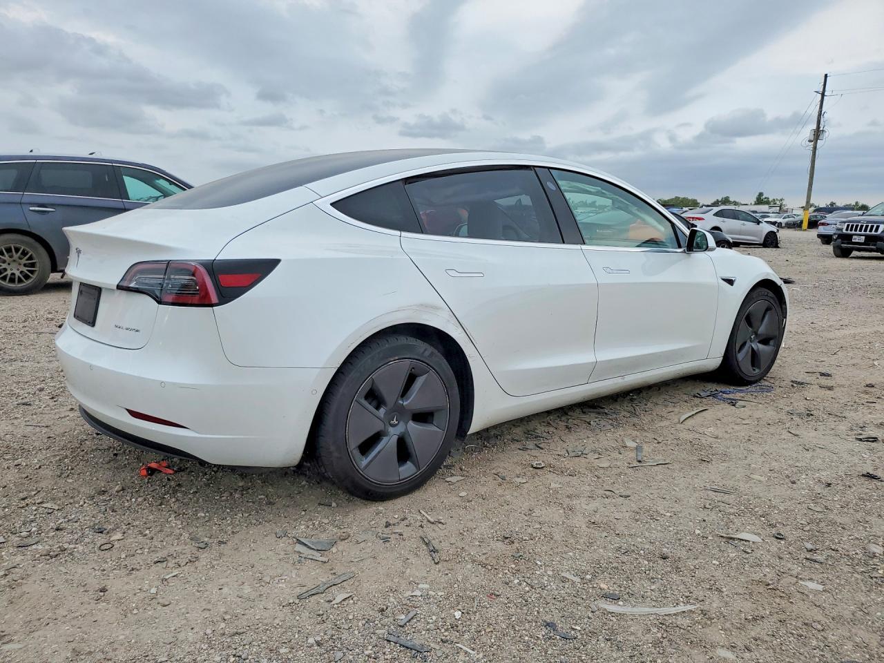2020 TESLA MODEL 3