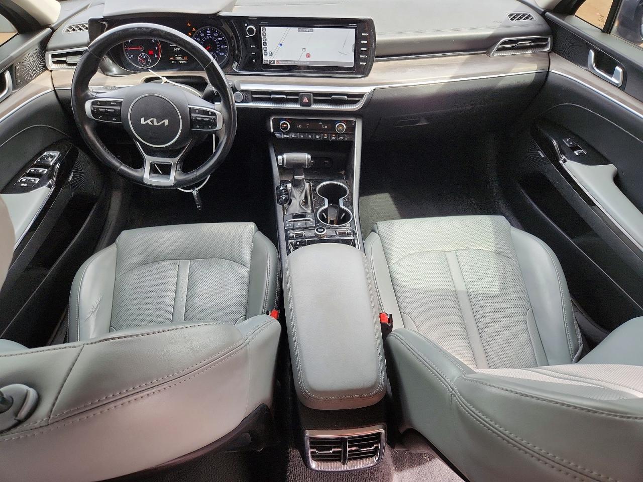 2022 KIA K5