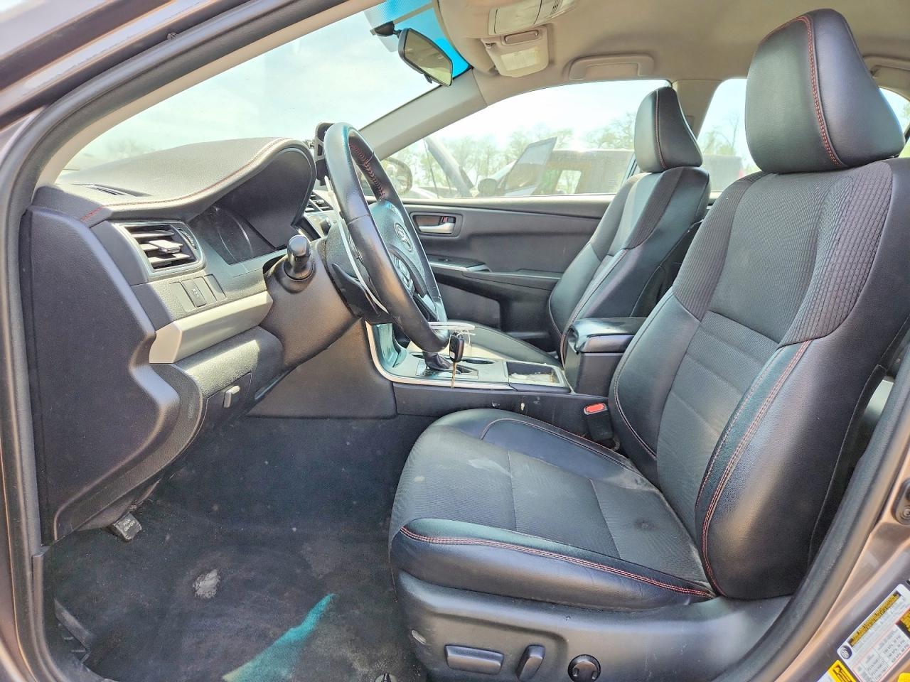 2017 TOYOTA CAMRY