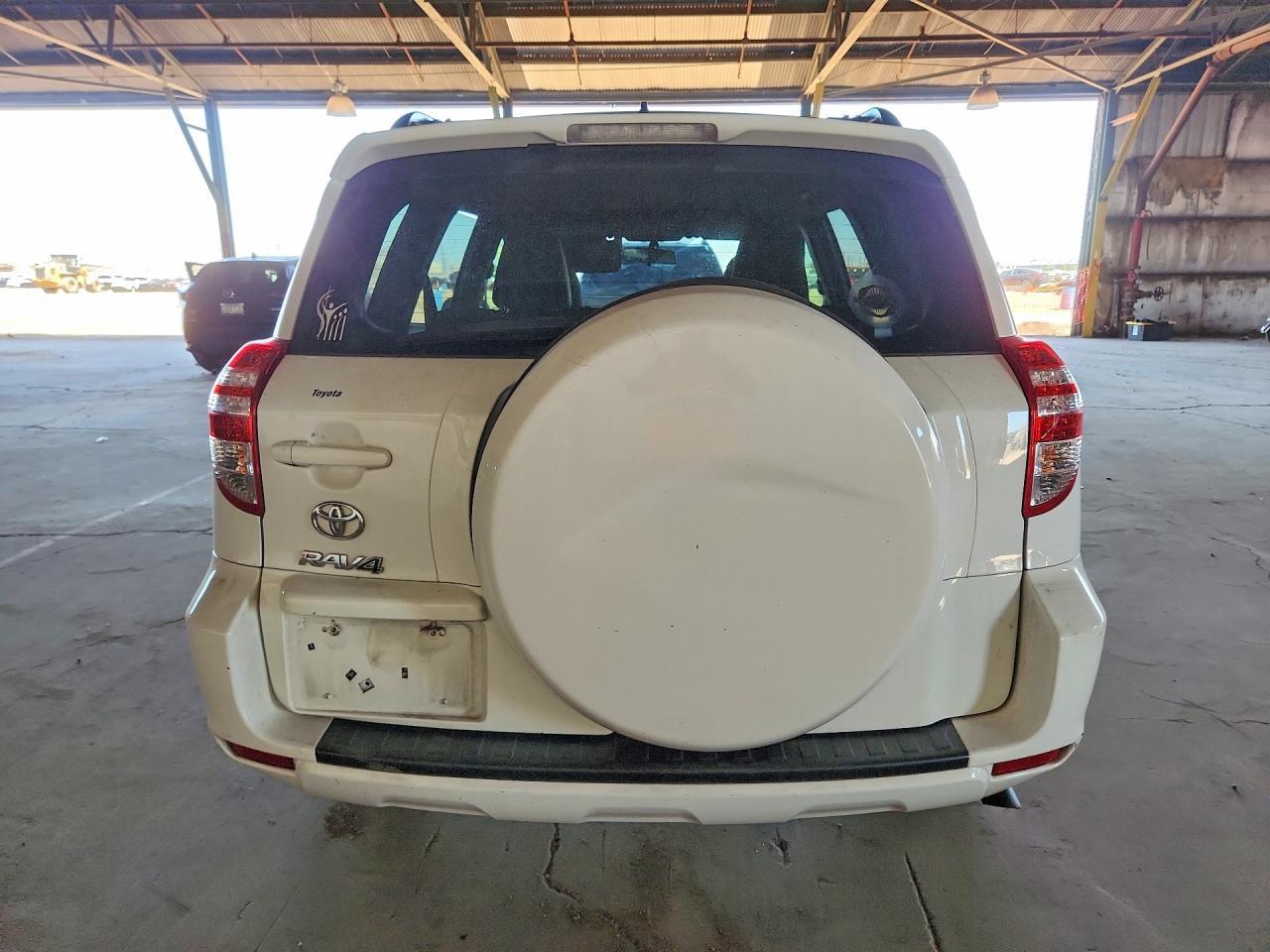 2012 TOYOTA RAV4