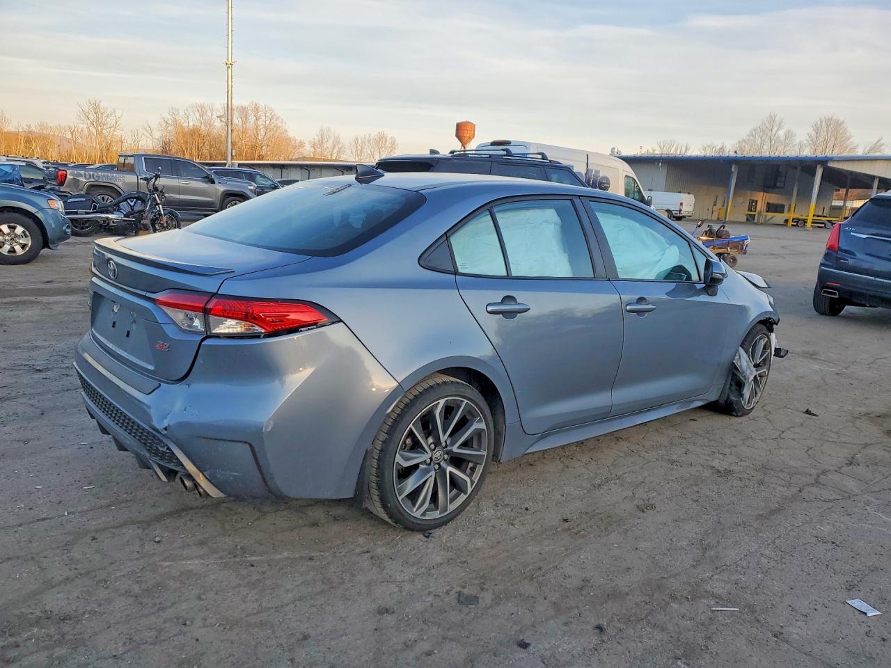 2022 TOYOTA COROLLA