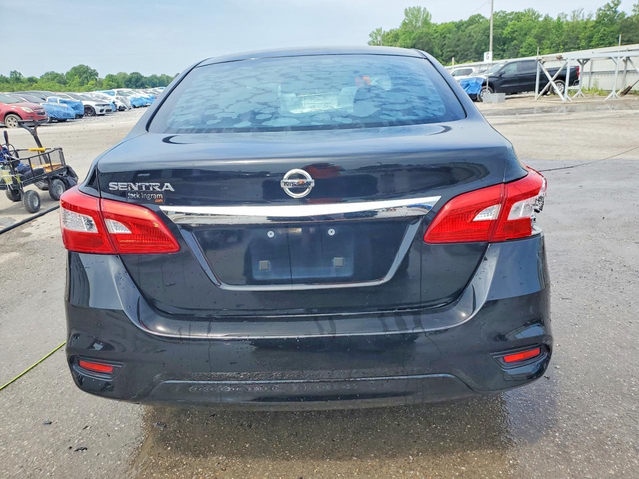 2017 NISSAN SENTRA