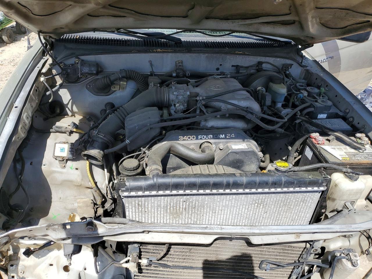 2001 TOYOTA TACOMA