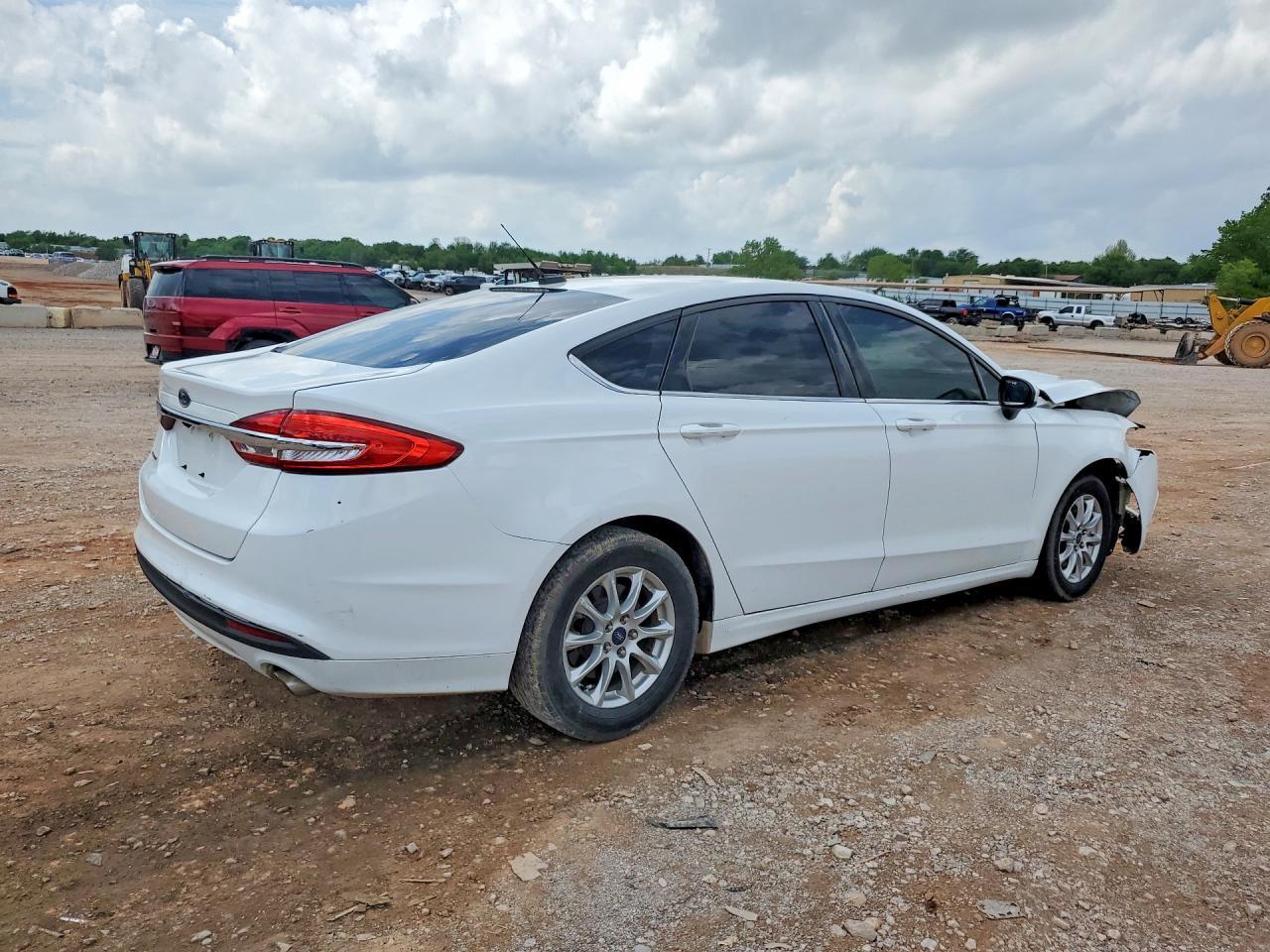 2017 FORD FUSION