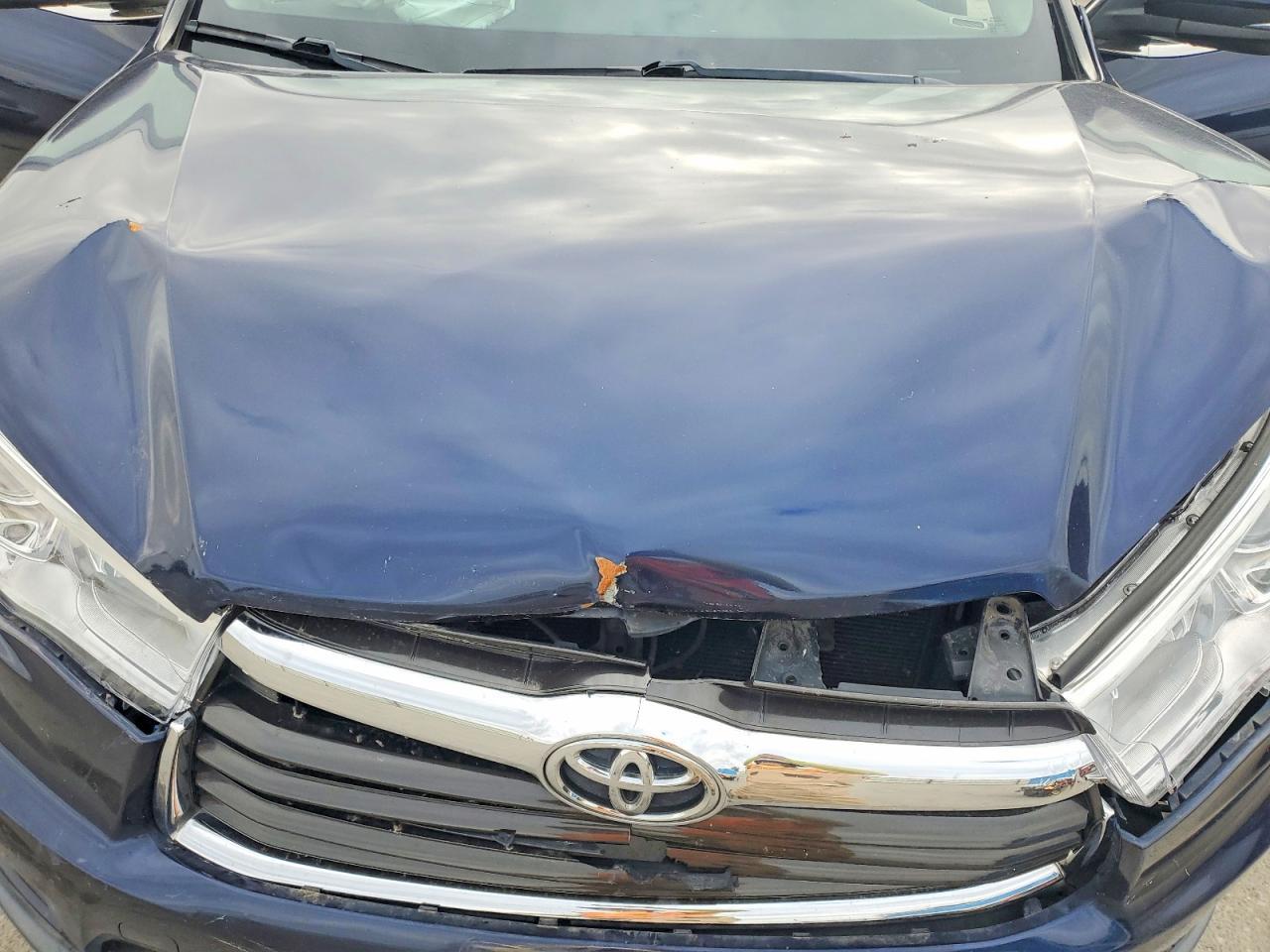 2015 TOYOTA HIGHLANDER