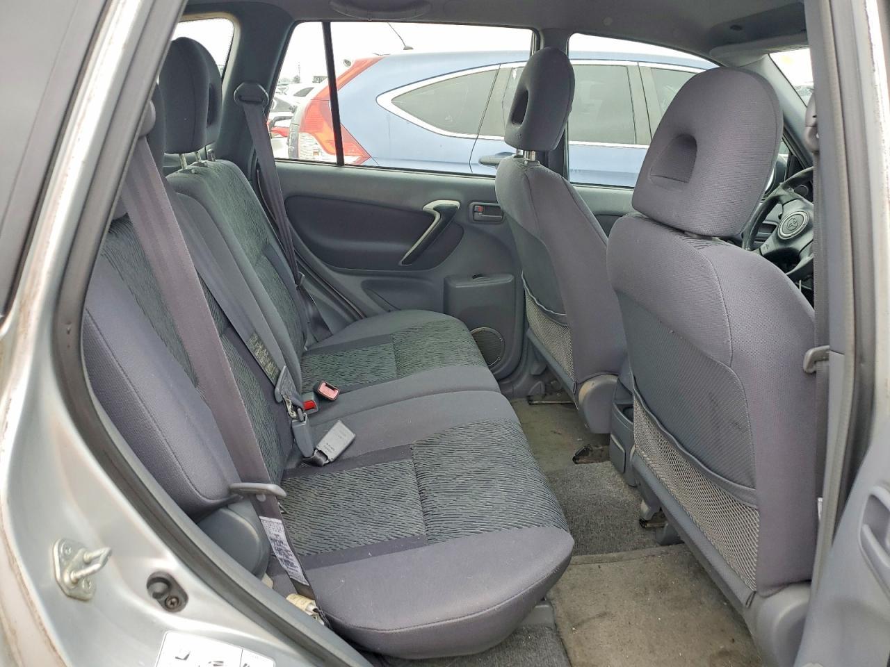 2002 TOYOTA RAV4