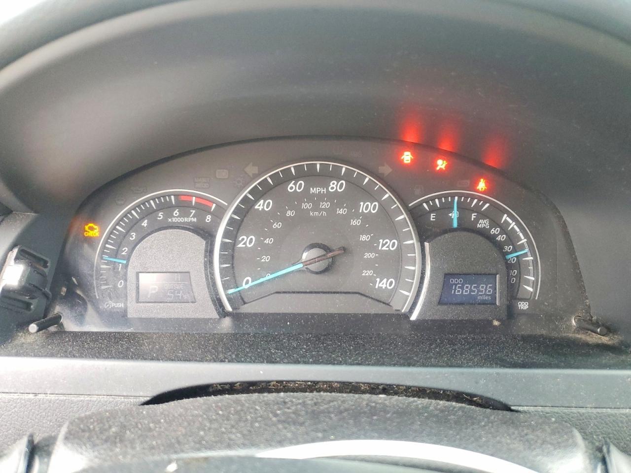 2014 TOYOTA CAMRY