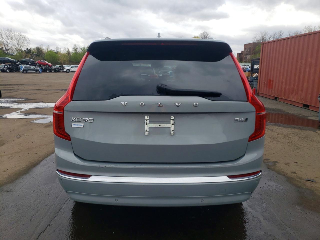 2024 VOLVO XC90