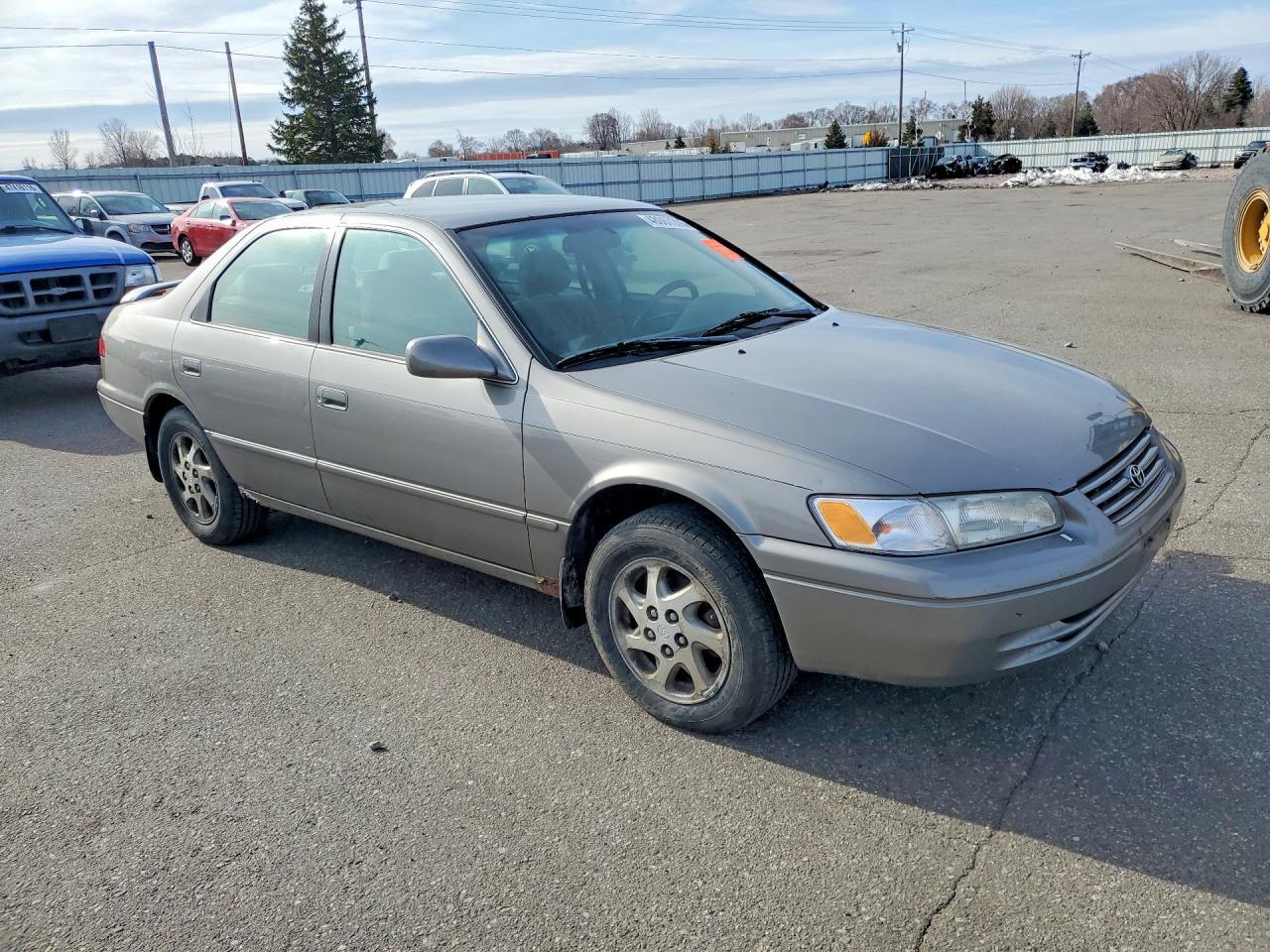 1998 TOYOTA CAMRY