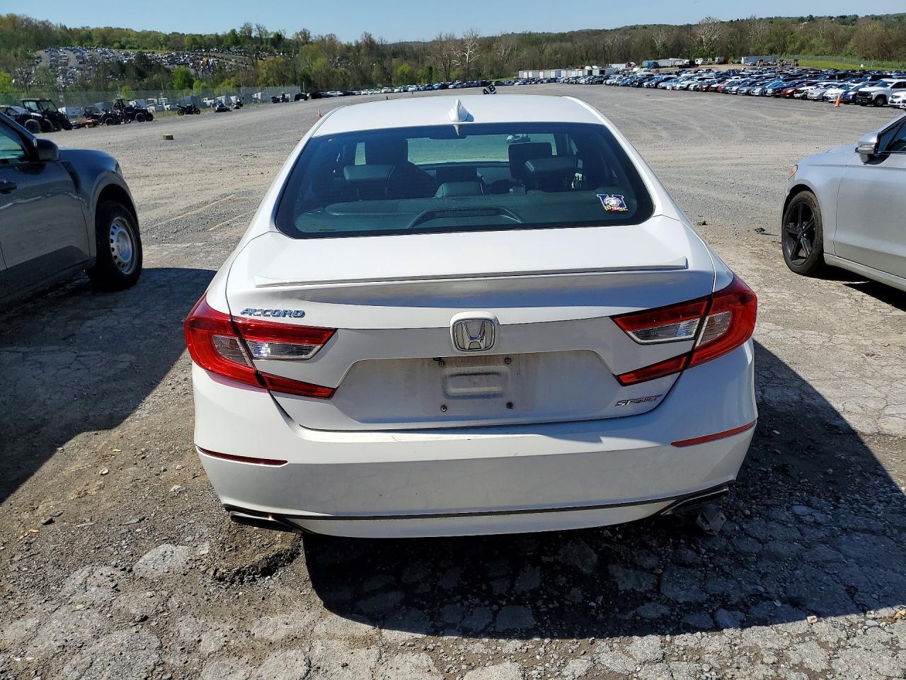 2018 HONDA ACCORD