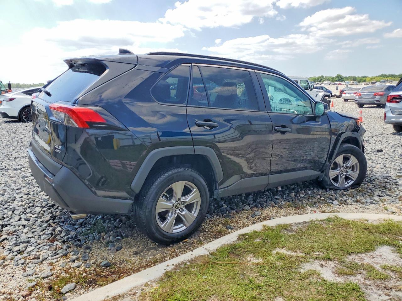2025 TOYOTA RAV4