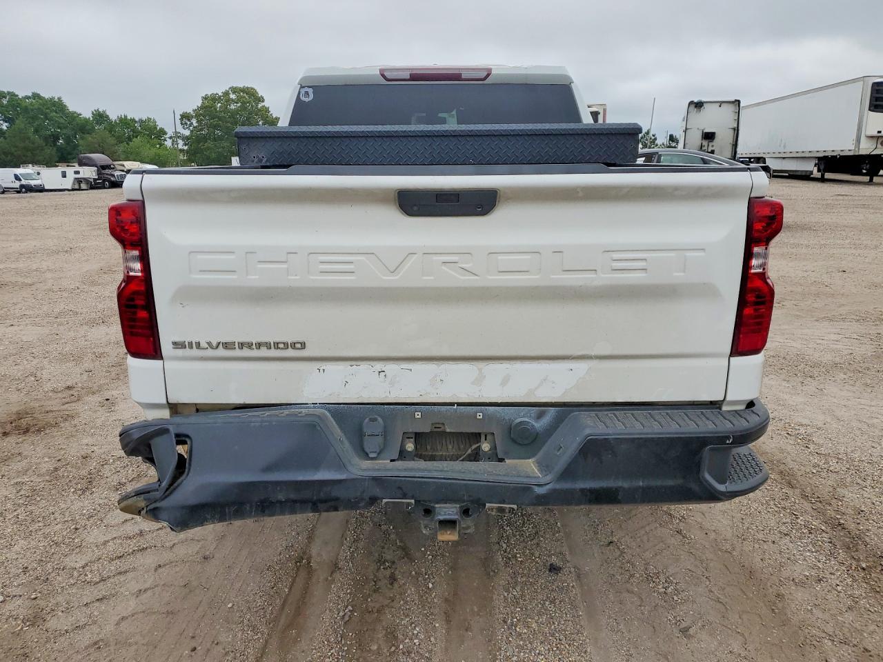 2021 CHEVROLET Silverado