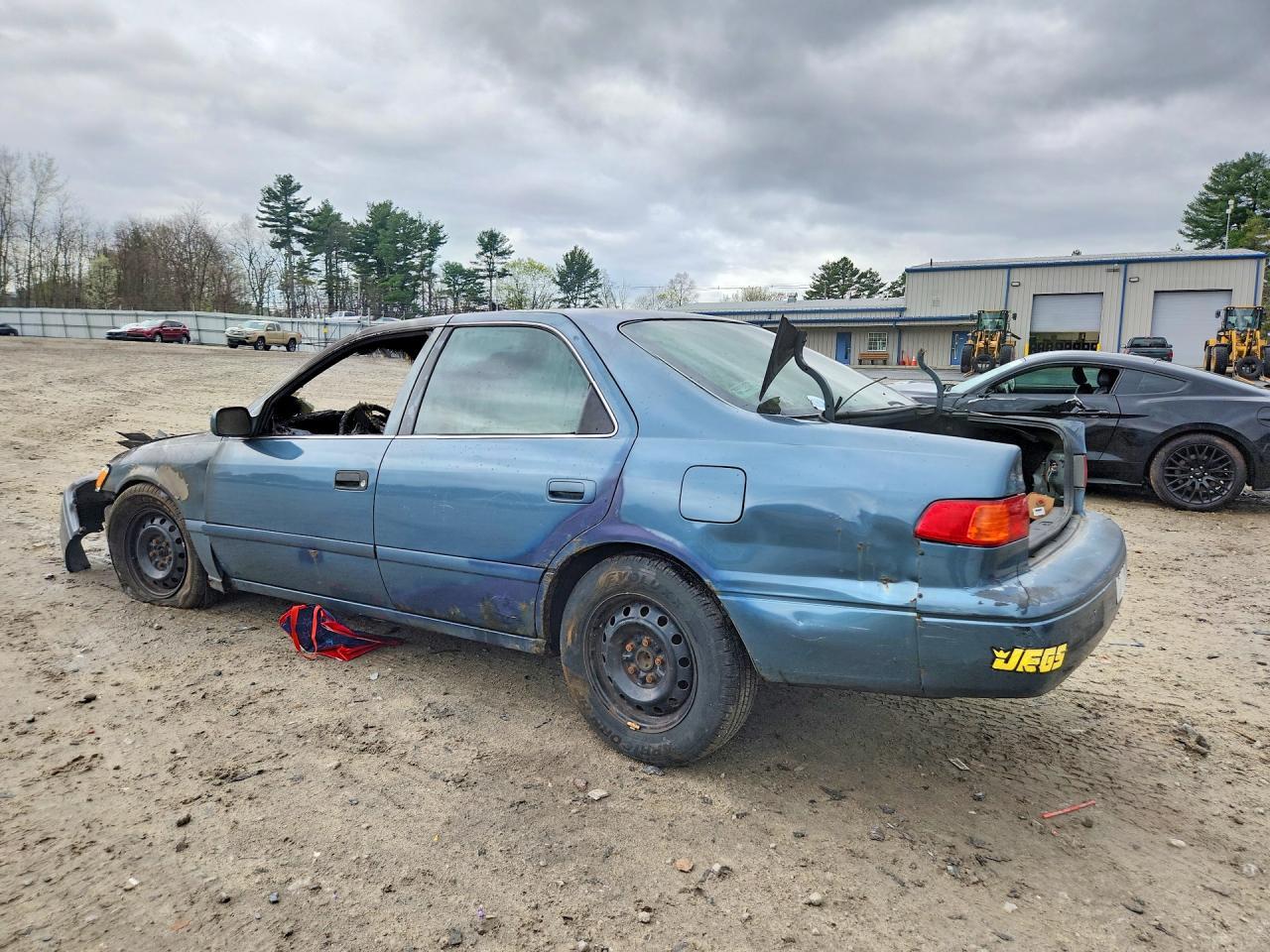 2000 TOYOTA CAMRY