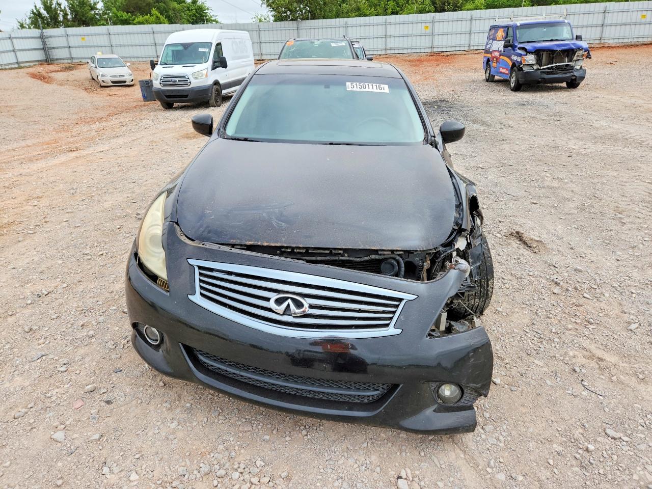 2013 INFINITI G37