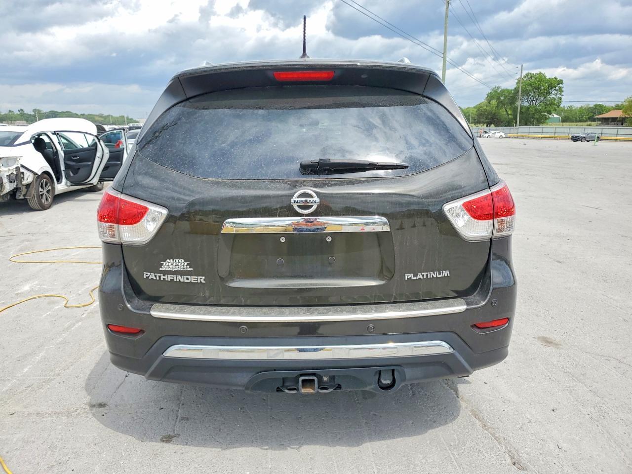 2016 NISSAN PATHFINDER