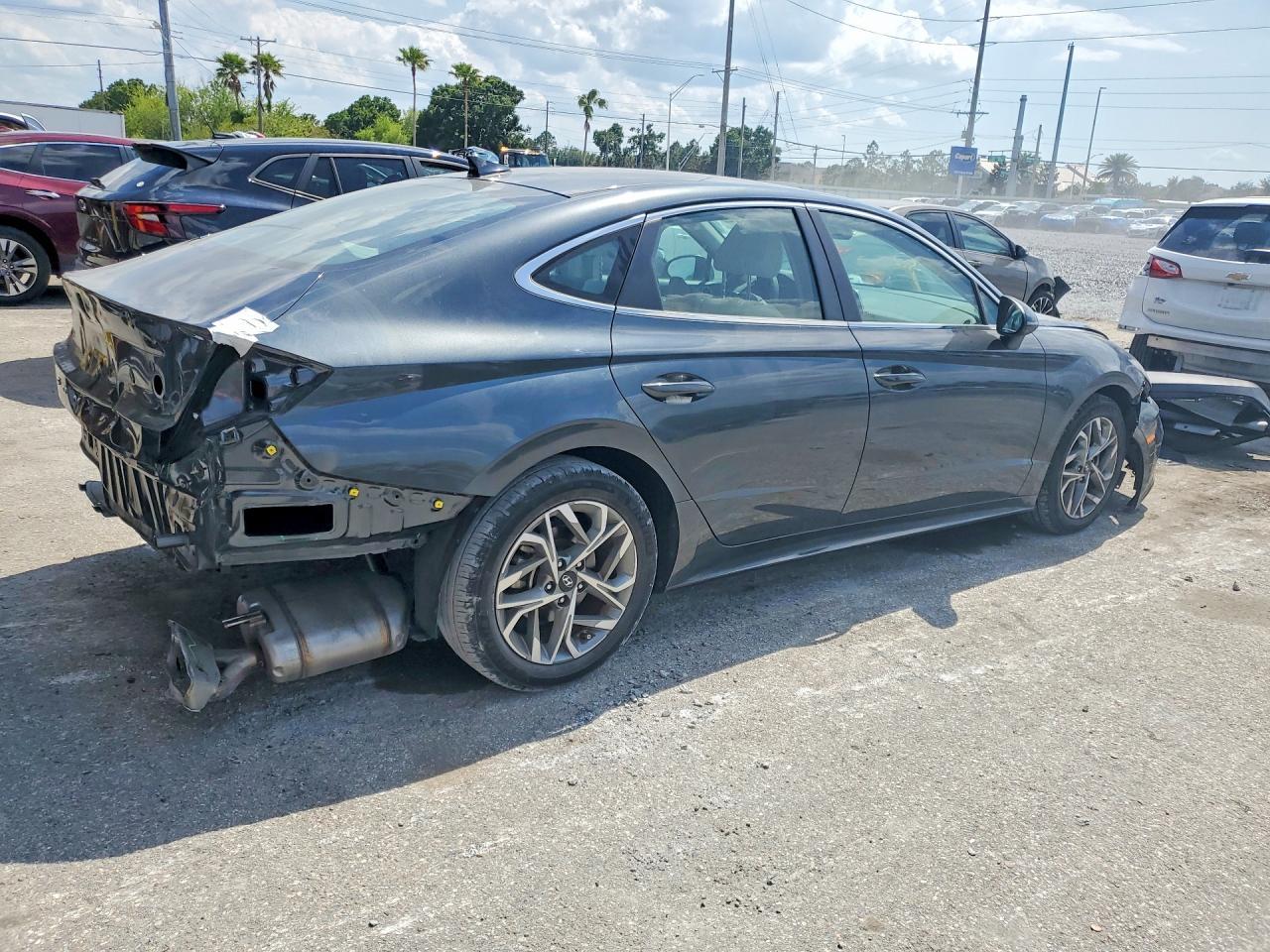 2023 HYUNDAI SONATA