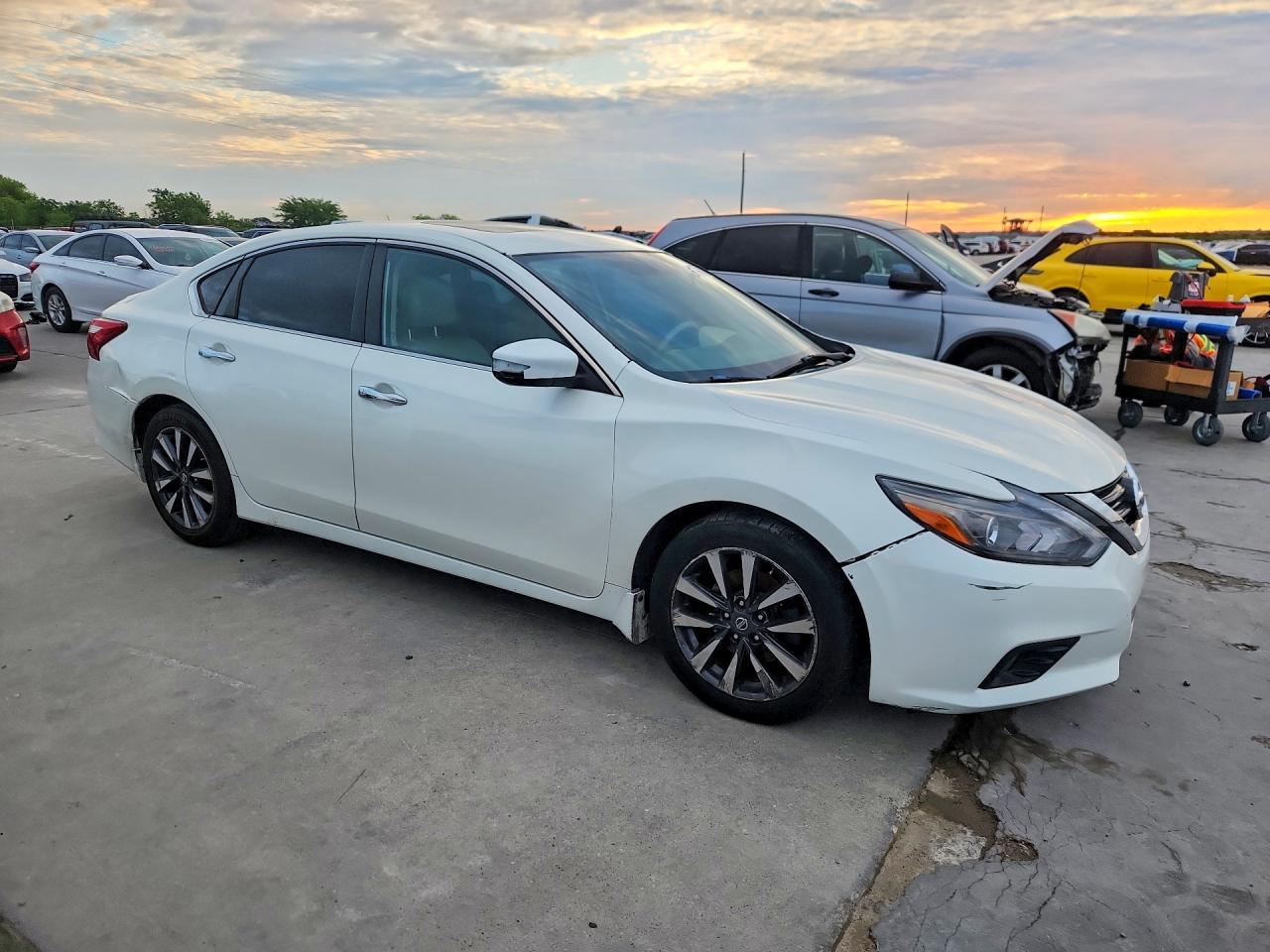 2017 NISSAN ALTIMA