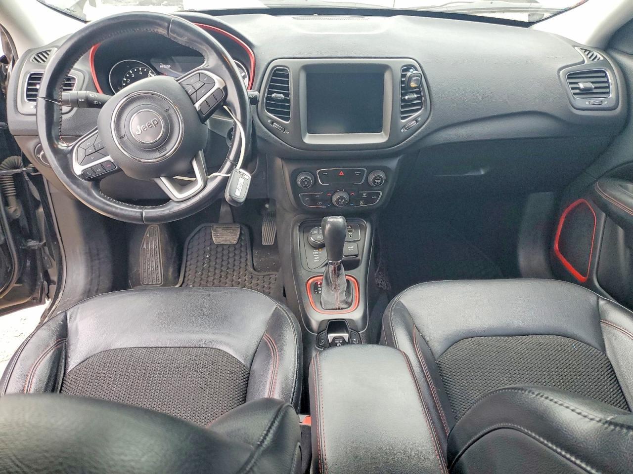 2020 JEEP Compass