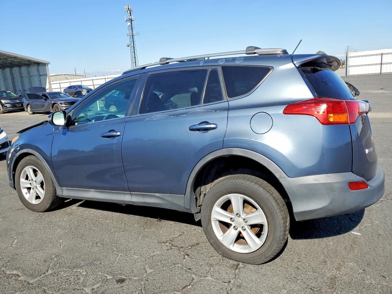 2013 TOYOTA RAV4