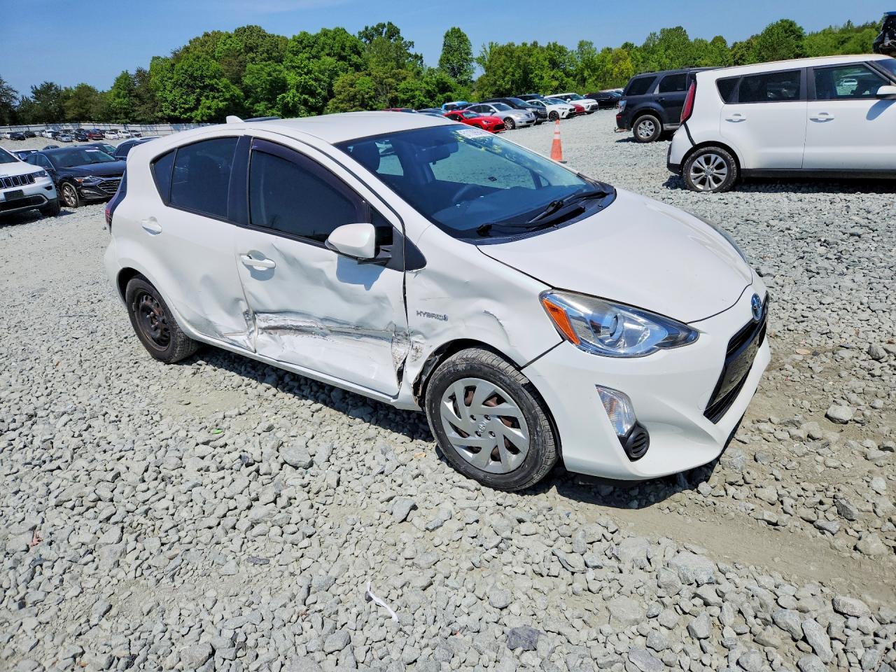 2015 TOYOTA Prius c