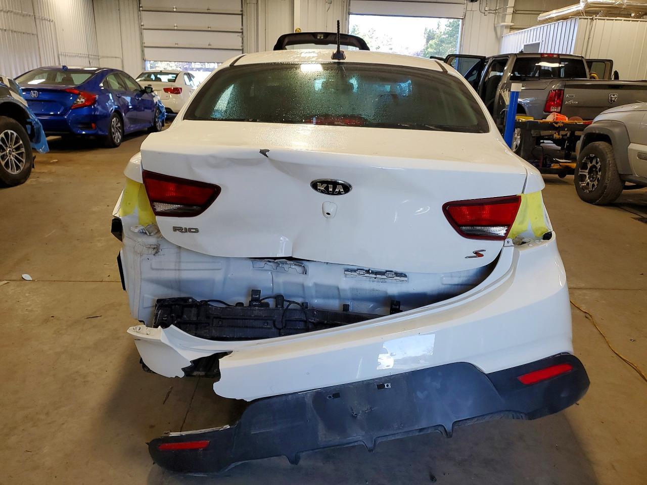2019 KIA RIO