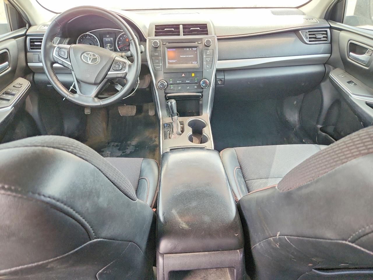 2017 TOYOTA CAMRY