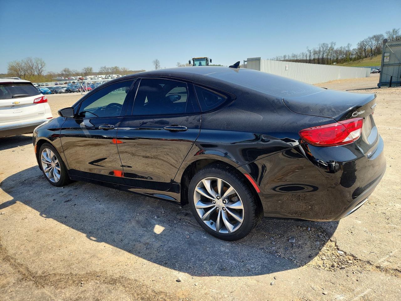 2016 CHRYSLER 200