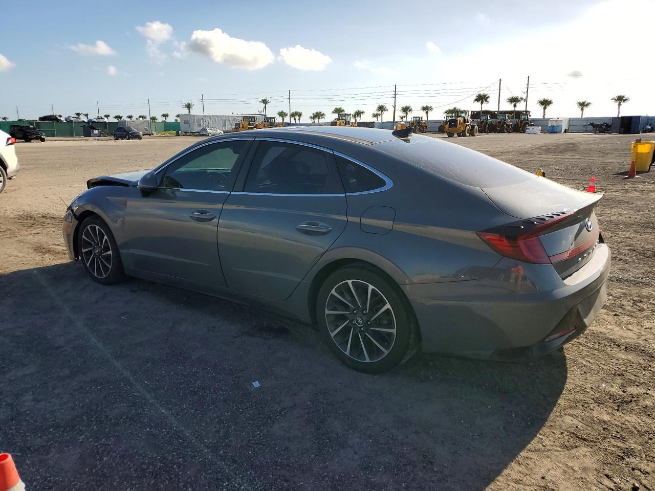 2020 HYUNDAI SONATA