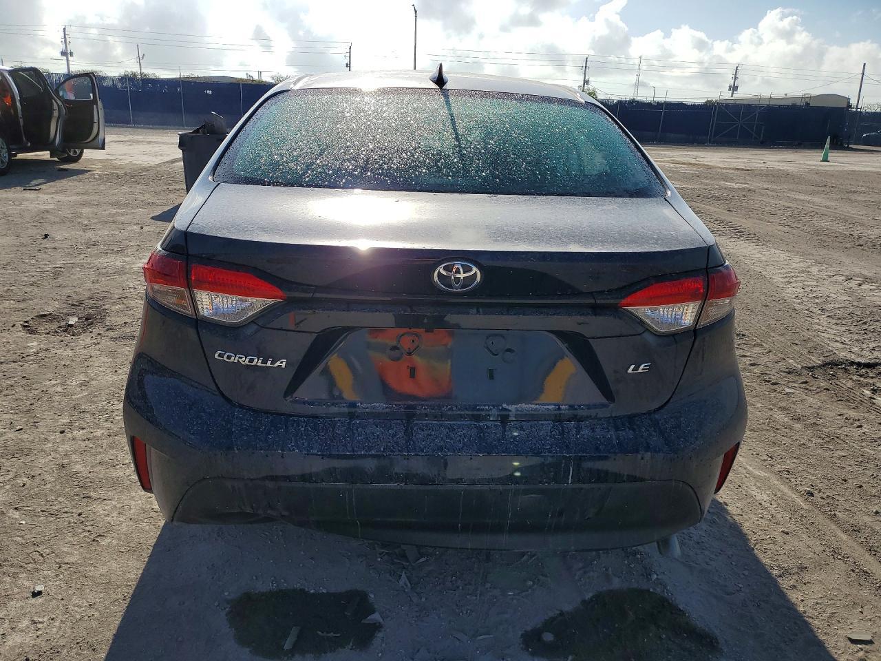 2023 TOYOTA COROLLA