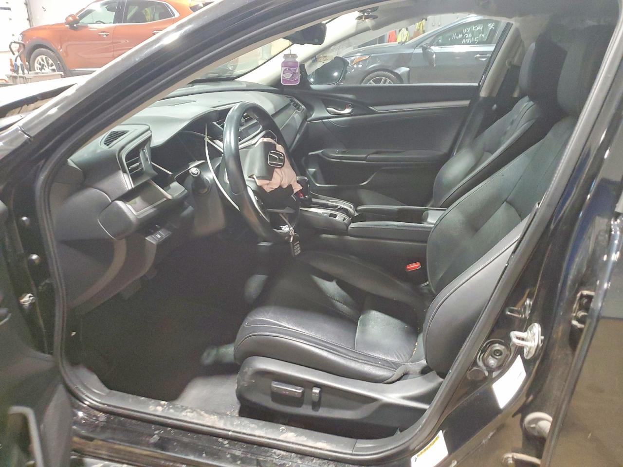 2018 HONDA CIVIC