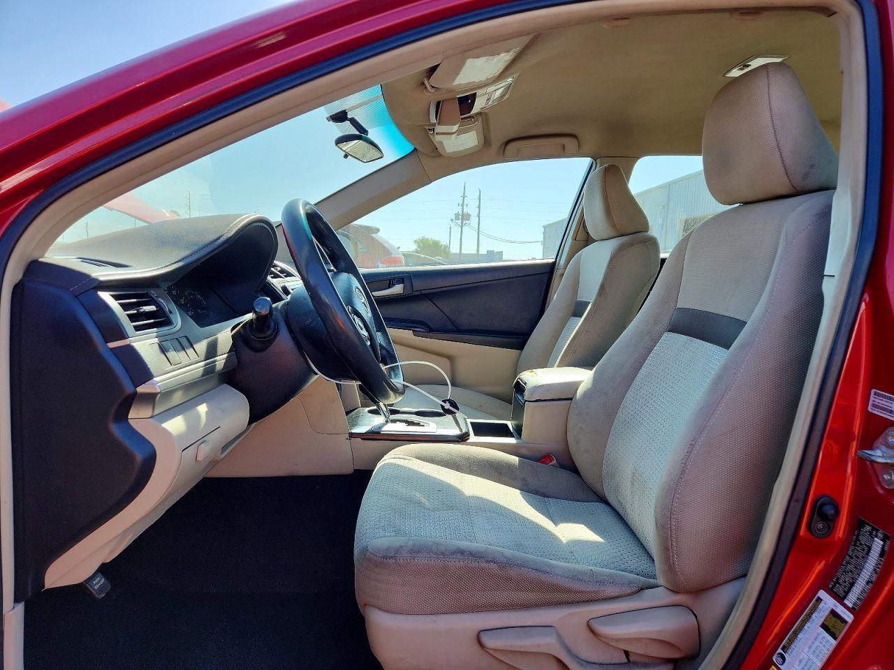 2014 TOYOTA CAMRY