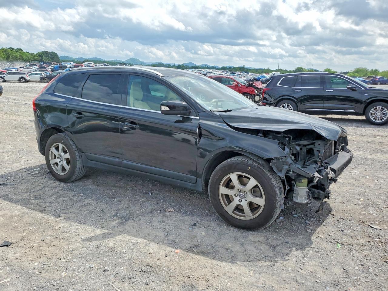 2012 VOLVO XC60