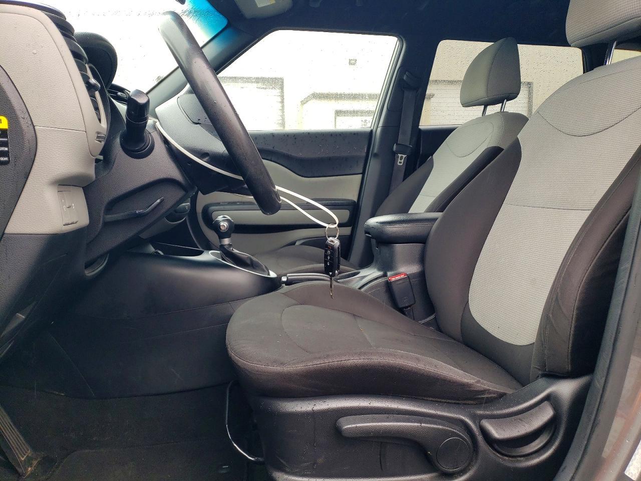 2017 KIA SOUL +