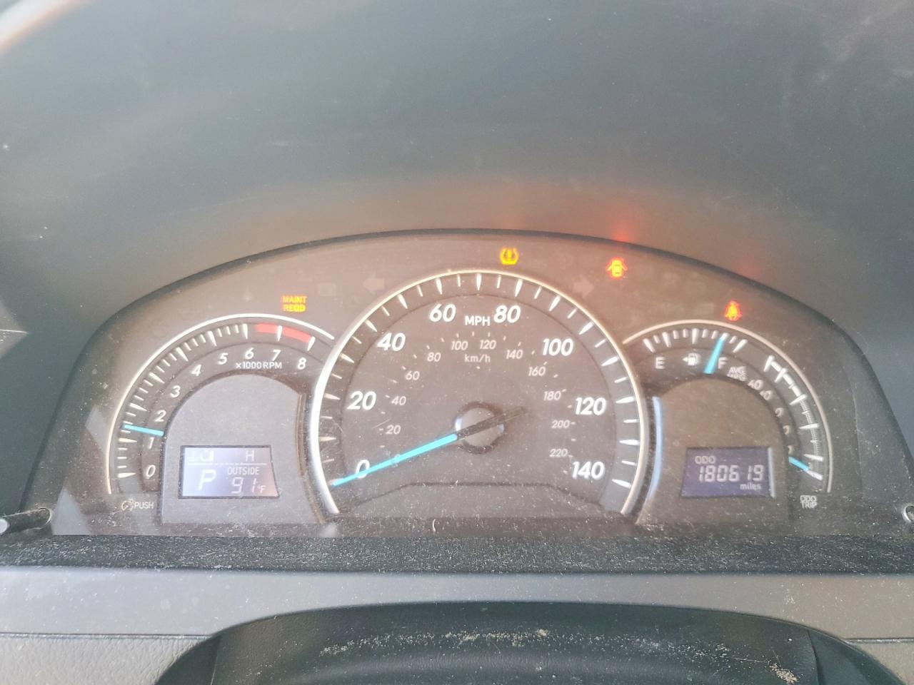 2014 TOYOTA CAMRY
