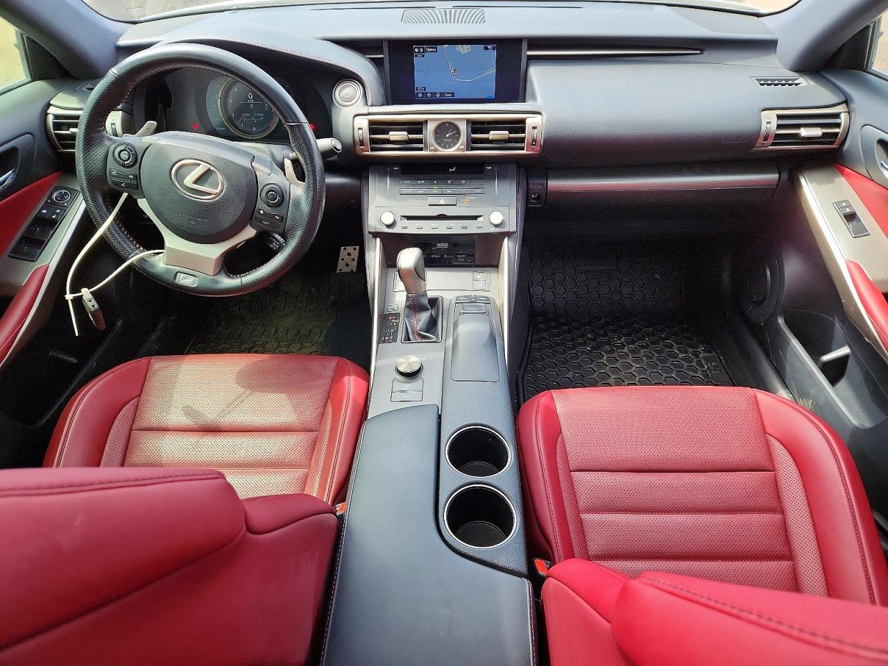 2016 LEXUS IS 300