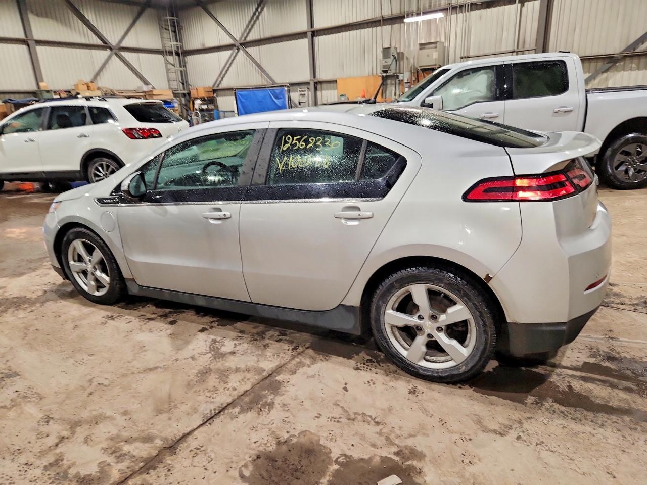 2013 CHEVROLET VOLT