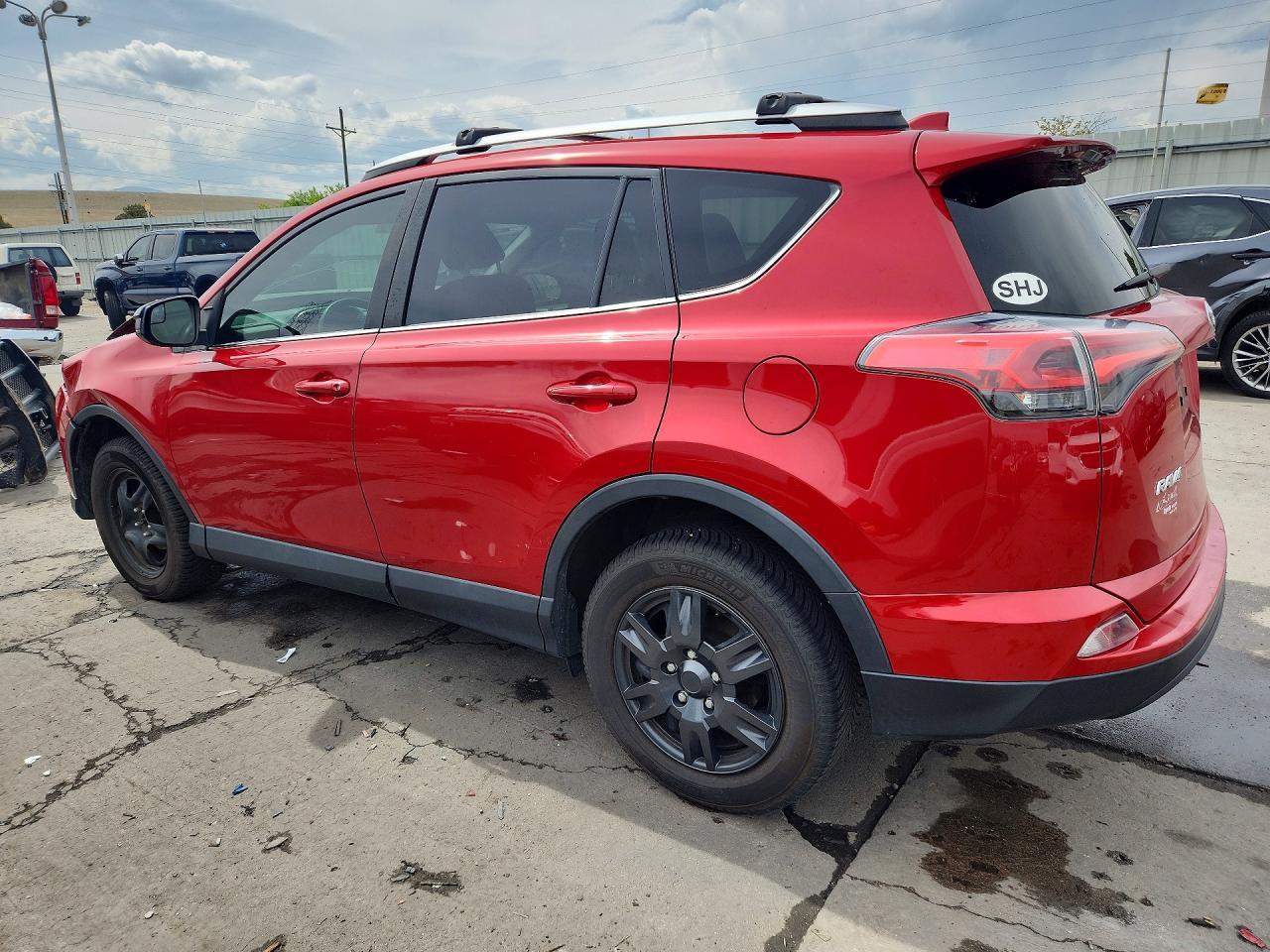 2016 TOYOTA RAV4